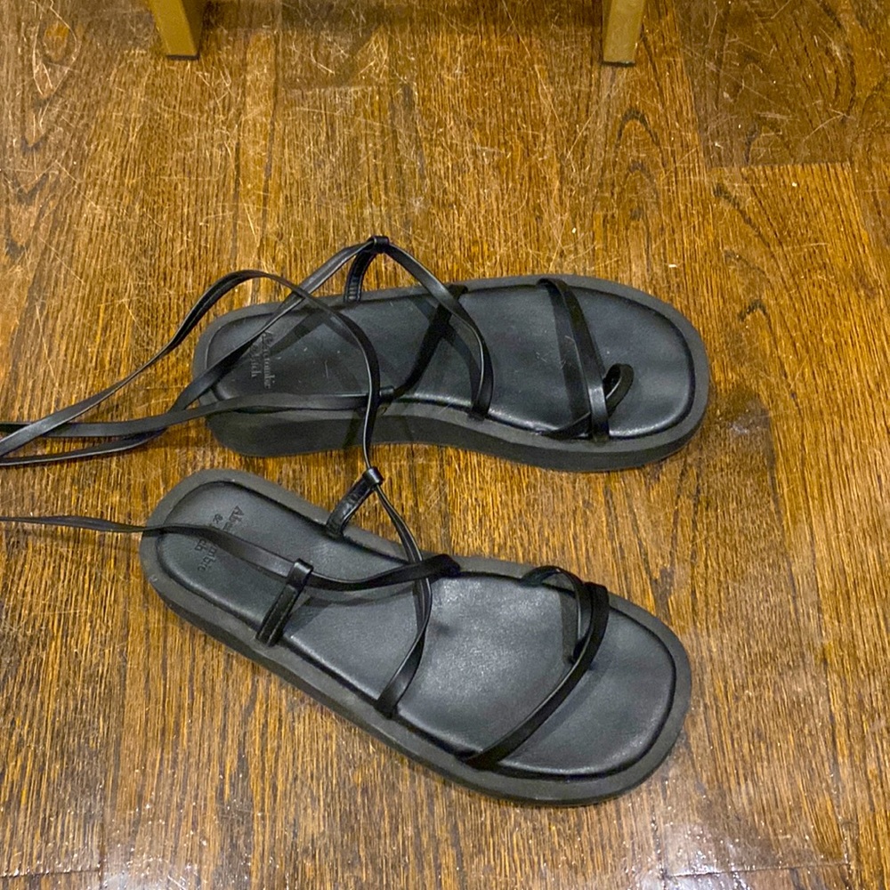 Abercrombie Sandals